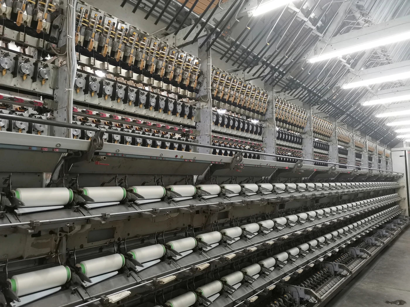 Barmag EFK1000 texturing production line